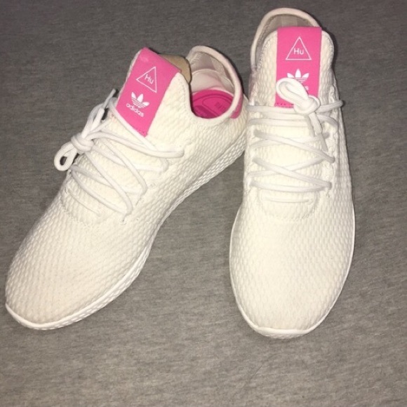 adidas Shoes - Adidas x Pharrell Williams HU